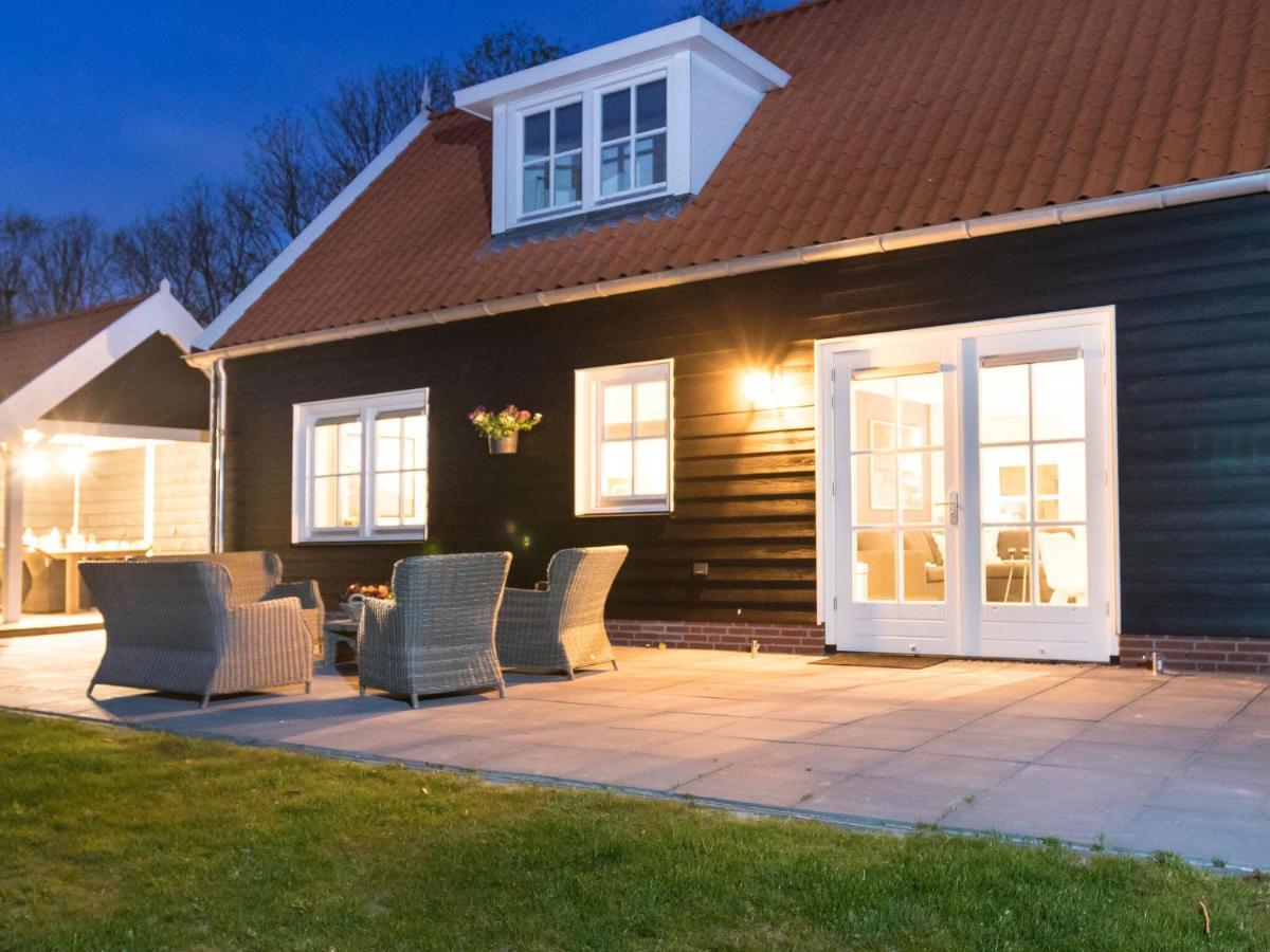 Rustic Holiday Home In Wissenkerke With Garden Esterno foto